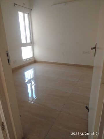 Master Bedroom in 3 BHK Apartment at Gaur City 2 - 14th Avenue, Sector 16c Greater Noida – for Rent