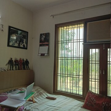 Bedroom in 3 BHK Builder Floor at Green Fields Colony – for Sale