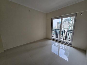 2 BHK Apartment For Rent in DB Parkwoods, Ghodbunder Road