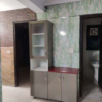 Furnished Amenities in 3 BHK Apartment at Anamika Enclave, Sector 14 – for Sale