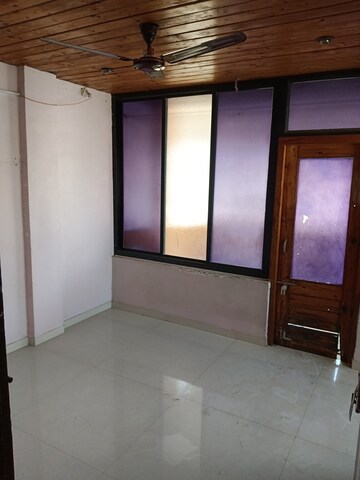 Master Bedroom in 2 BHK Apartment at Indira Nagar – for Rent