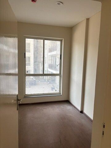 Master Bedroom in 2 BHK Apartment at Shree Vardhman Mantra, Sector 67 – for Rent