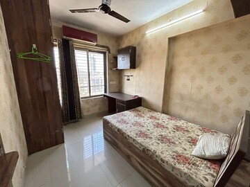 Bedroom in 2 BHK Apartment at Sagar Residency Thane, Kasarvadavali – for Rent