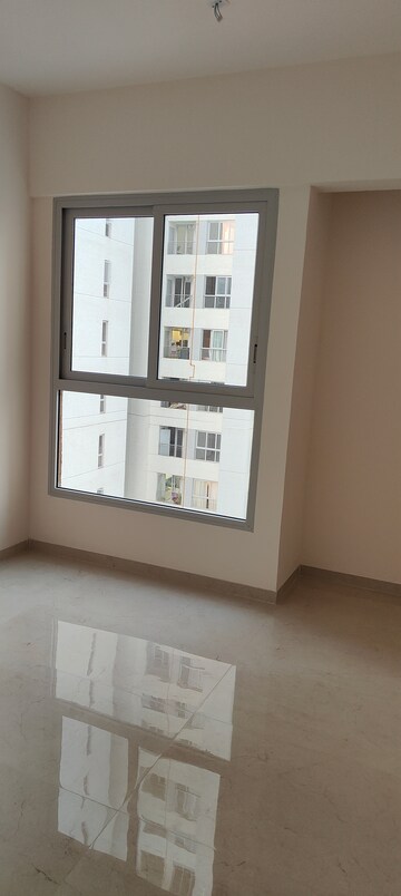 Bedroom in 2 BHK Apartment at Piramal Vaikunth, Balkum Pada – for Rent