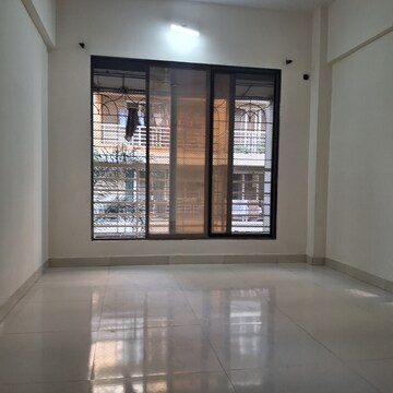 Room in 1 BHK Apartment at Mahape – for Rent