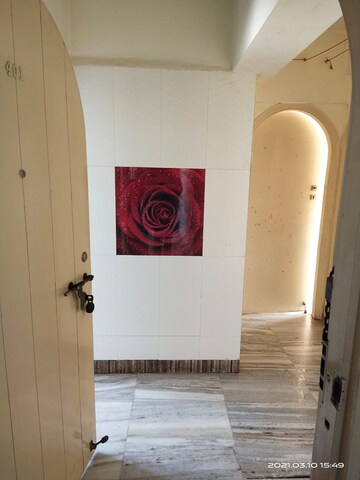 Room in 2 BHK Apartment at Sanjeev Enclave, Andheri West – for Sale