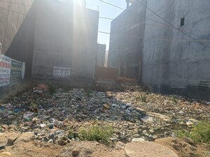  Plot For Sale in Sikandrabad