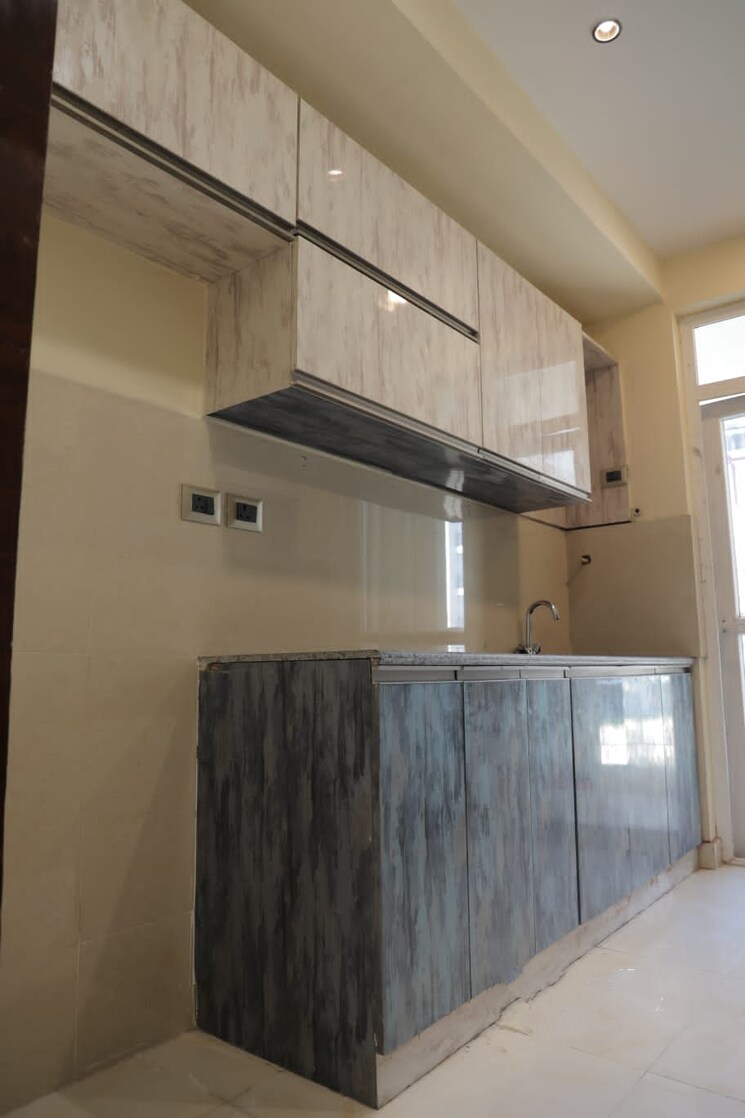 Kitchen, new model town 4 Bedroom 1100 Sq.Ft. Independent House In New Model Town Panipat 8452546