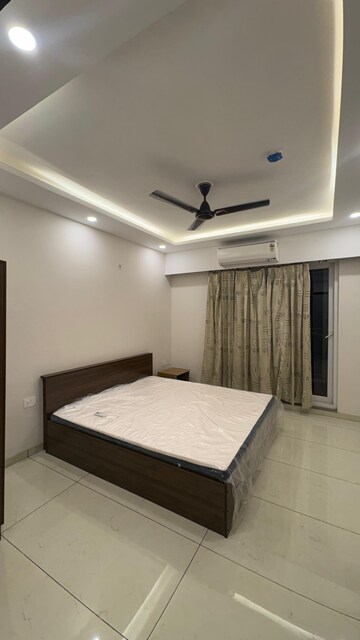 4 BHK Apartment For Rent in Rishita Manhattan, Sarsawan