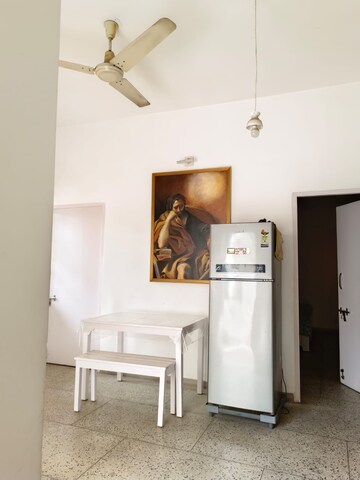 Master Bedroom in 2 BHK Builder Floor at Sukhdev Vihar – for Rent