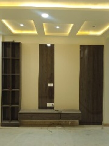 Master Bedroom in 3 BHK Apartment at Ashima Floors - 7, Uttam Nagar – for Rent