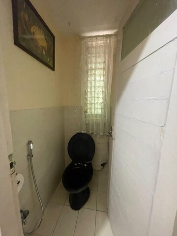 Bathroom in 1 BHK Apartment at Andheri West – for Rent