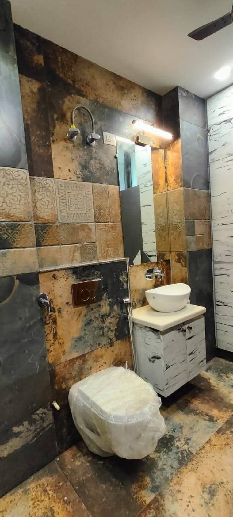 Exterior View, mukherjee nagar 3 Bedroom 1440 Sq.Ft. Builder Floor In Mukherjee Nagar Delhi 8452686