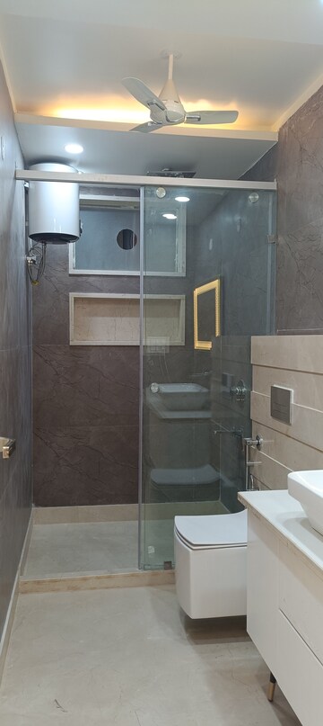 Bathroom in 3 BHK Builder Floor at Ashoka Niketan – for Rent