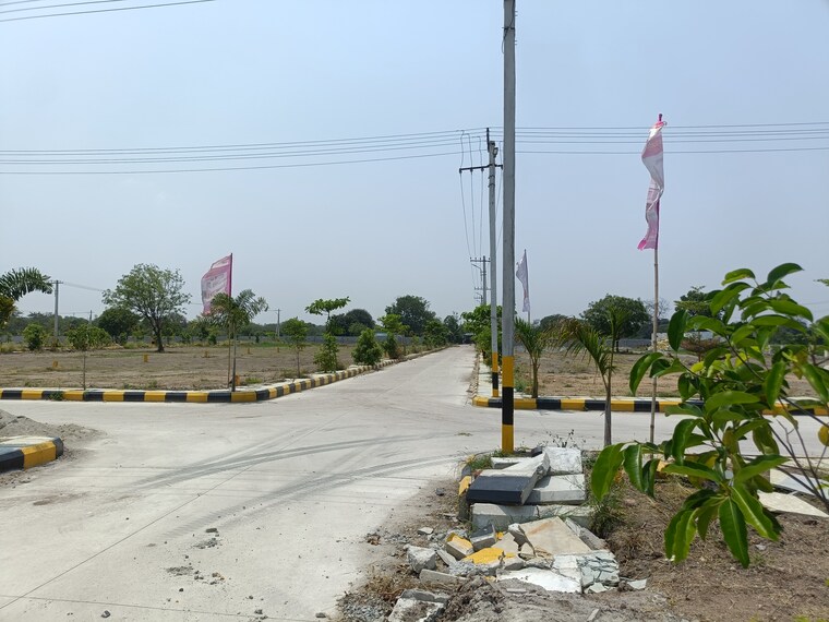 Garden, medchal  165 Sq.Yd. Plot In Medchal Hyderabad 8452765