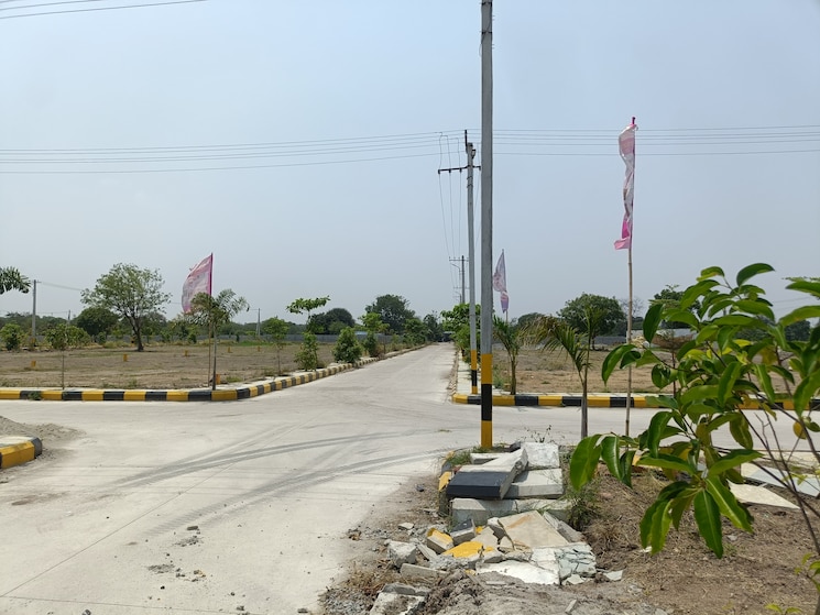 Garden, medchal  165 Sq.Yd. Plot In Medchal Hyderabad 8452765