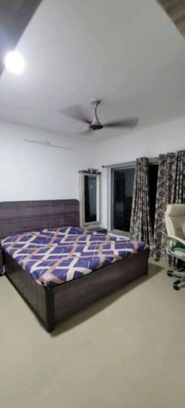 Bedroom in 2 BHK Apartment at Kalpataru Hills Phase II, Manpada – for Rent