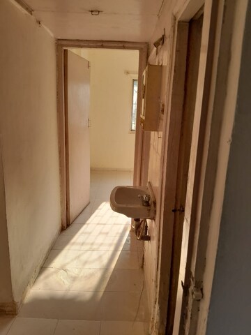 Bathroom in 1 BHK Apartment at Borivali East – for Rent