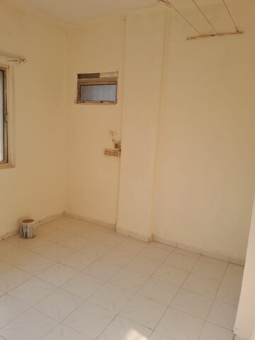 Master Bedroom in 1 BHK Apartment at Borivali East – for Rent