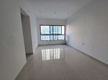 2 BHK Apartment For Rent in Kalpataru Immensa, Kolshet Road