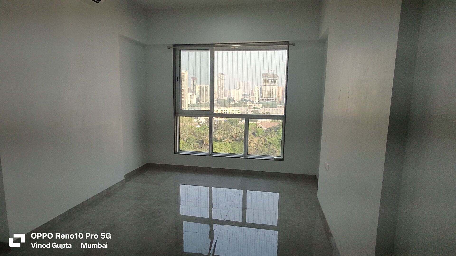 2 BHK Apartment For Rent in Dosti Eastern Bay