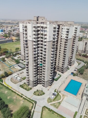 2.5 BHK Apartment For Rent in Ramprastha Awho, Sector 95
