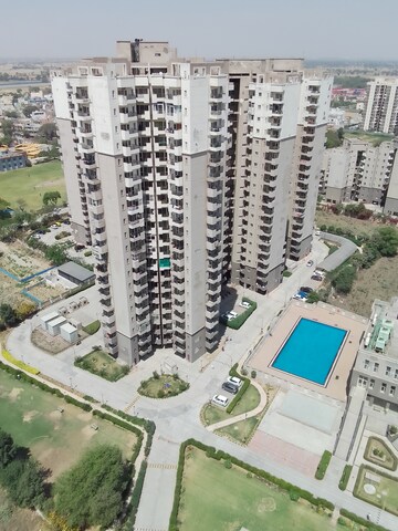 2.5 BHK Apartment For Sale in Ramprastha Awho, Sector 95