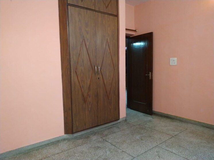 Master Bedroom, rwa-jasola-sector-7 3 Bedroom 1200 Sq.Ft. Apartment In Jasola Delhi 8452970