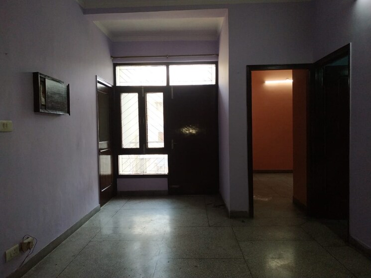 Master Bedroom, rwa-jasola-sector-7 3 Bedroom 1200 Sq.Ft. Apartment In Jasola Delhi 8452970