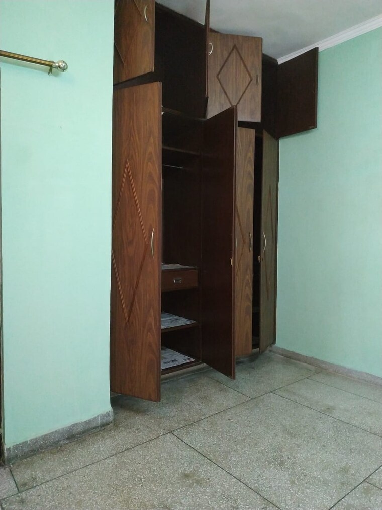 Master Bedroom, rwa-jasola-sector-7 3 Bedroom 1200 Sq.Ft. Apartment In Jasola Delhi 8452970