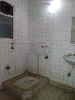 Bathroom in 3 BHK Apartment at RWA Jasola Sector 7, Jasola – for Sale