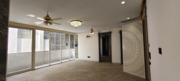 Furnished Amenities in 3 BHK Independent House at Yojana Vihar – for Rent