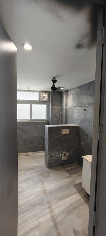 Floor Plan in 3 BHK Independent House at Yojana Vihar – for Rent