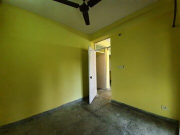 Master Bedroom in 1 BHK Apartment at Molarband – for Rent