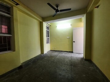 Master Bedroom in 1 BHK Apartment at Molarband – for Rent