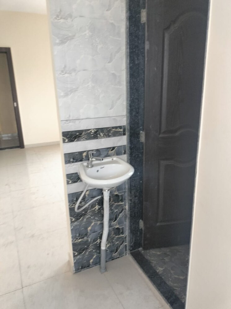 Bathroom, pimple saudagar 2 Bedroom 890 Sq.Ft. Apartment In Pimple Saudagar Pune 8452985