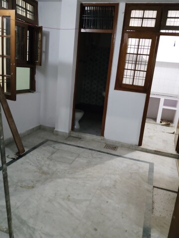 Master Bedroom in 1.5 BHK Independent House at Vikas Nagar – for Rent