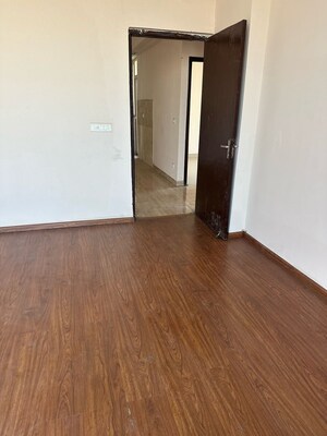 6 BHK Independent House For Sale in Pratap Vihar GDA Flats, Pratap Vihar