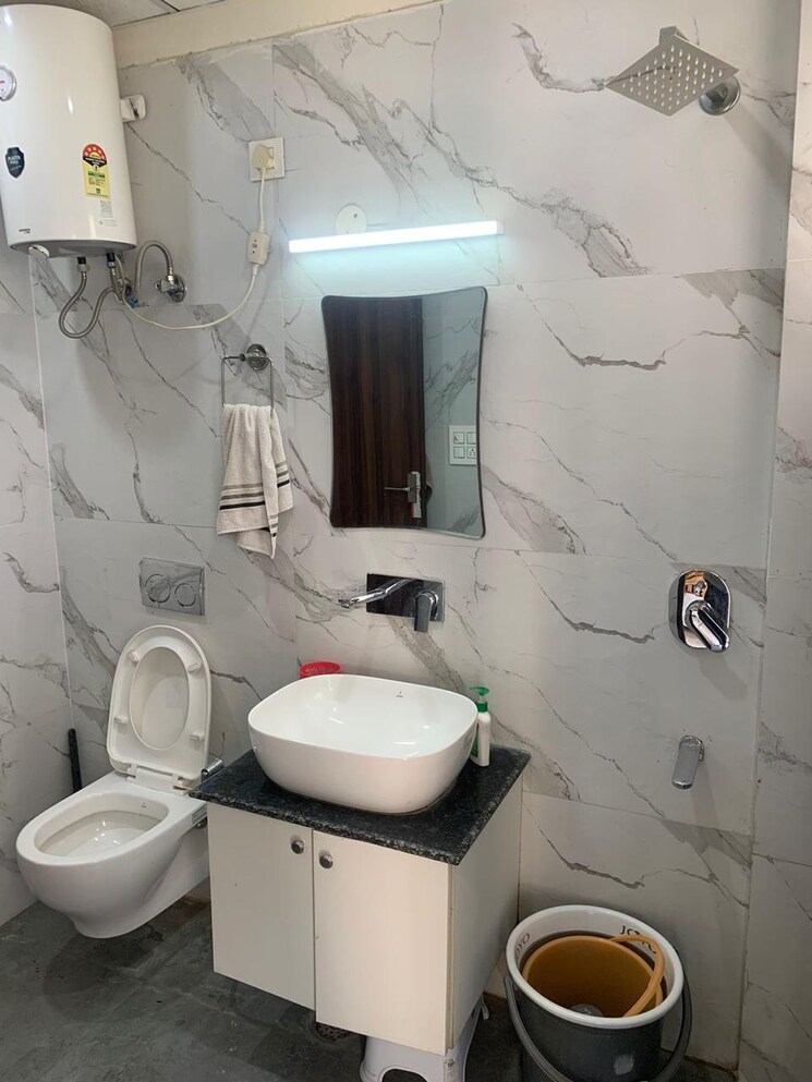 Bathroom, ghb-splande 3 Bedroom 1825 Sq.Ft. Apartment In Patiala Road Zirakpur 8453122