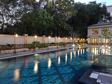 Swimming Pool in 2.5 BHK Apartment at Thane West – for Rent