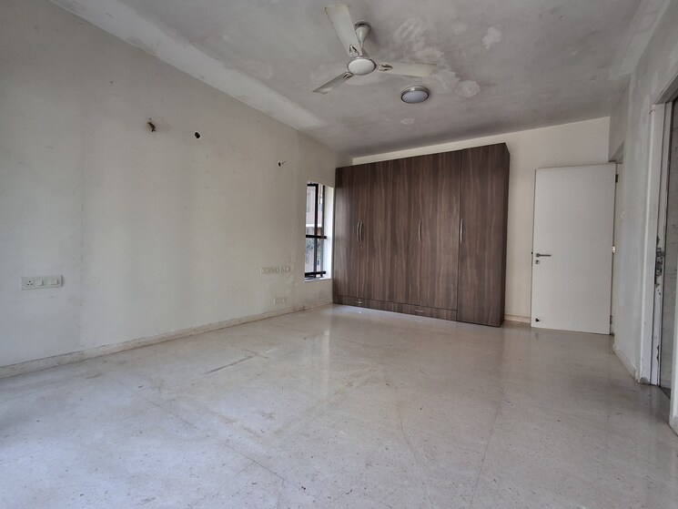 Master Bedroom, kalpataru-solitaire 3 Bedroom 1798 Sq.Ft. Apartment In Juhu Mumbai 8453179