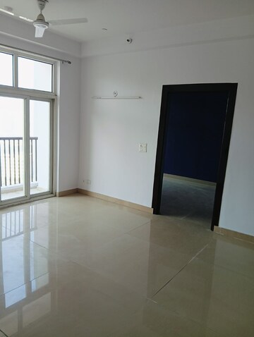 3 BHK Apartment For Rent in Ajnara Grand Heritage, Sector 74