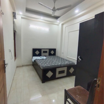 Master Bedroom in 2 BHK Builder Floor at Khirki Extension – for Rent