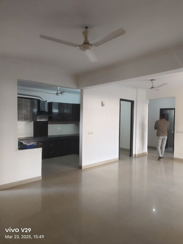 Furnished Amenities in 4 BHK Apartment at Omaxe The Nile, Sector 49 – for Sale