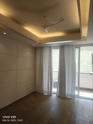 Master Bedroom in 4 BHK Apartment at Central Park I, Sector 42 – for Sale