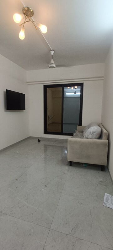 2 BHK Apartment For Rent in Diamond Park, Santacruz East