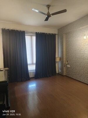 Master Bedroom in 4 BHK Apartment at SS Hibiscus, Sector 50 – for Sale