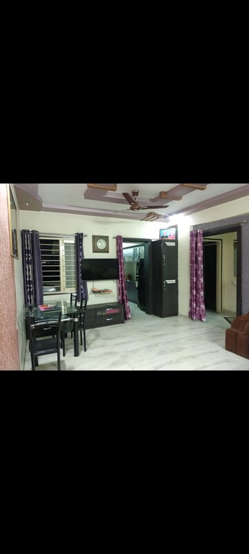 Master Bedroom in 2 BHK Apartment at Kailash Ojash, Shahibagh – for Rent