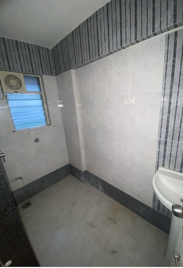Bathroom in 1 BHK Apartment at Bramha Avenue, Kondhwa – for Rent