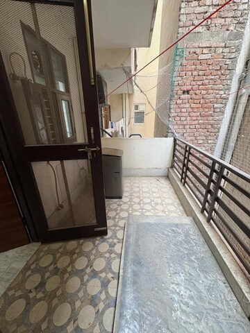2 BHK Builder Floor – Map Location View at Super Mart 1, Sector 27 - for Rent
